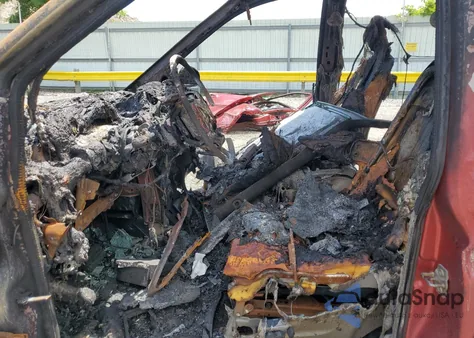 2002 Dodge Grand Caravan Ex z USA, uszkodzony, nr VIN 2B8GP74L92R696319